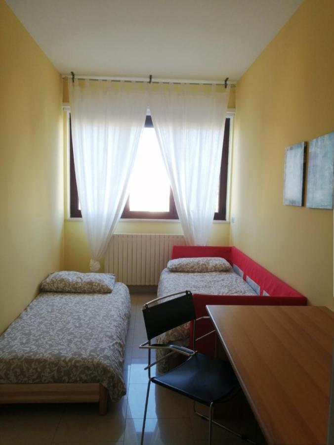 "La Casa Di Mariagrazia" Rooms Con Cucina Condivisa E Terrazza Sammichele Di Bari Exterior foto